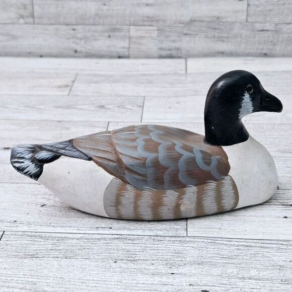 Handcrafted Duck Decoy Figurines - Picture 3 of 12